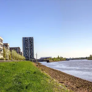  Apartment Plenus Riverloft Deutschland